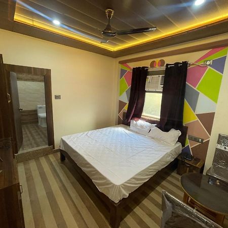 Himalaya Inn Guest House Варанаси Экстерьер фото