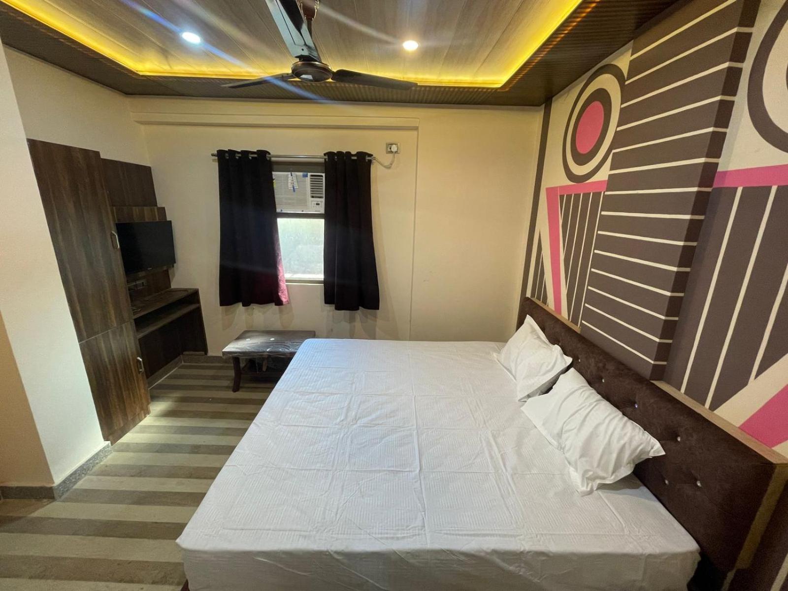Himalaya Inn Guest House Варанаси Экстерьер фото